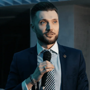 Игорь Смирнов