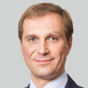Дмитрий Маслов